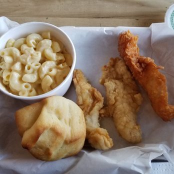 Ezell's Famous Chicken - Small tenders combo (half/half tenders, one roll, one side-mac and cheese) - Southern Near Me - Tigard, Oregon Ezell's Famous Chicken - Small tenders combo (half/half tenders, one roll, one side-mac and cheese) - Southern Near Me - Tigard, Oregon