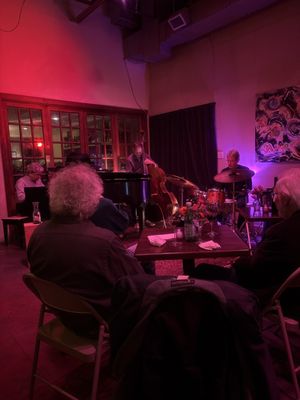 Stoney's Wine Lounge by null