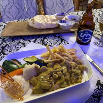 Jasmin Garden Restaurant Cafe Bar - Kylling i karrisaus - Turkish Near Me - Alanya, 07 Jasmin Garden Restaurant Cafe Bar - Kylling i karrisaus - Turkish Near Me - Alanya, 07