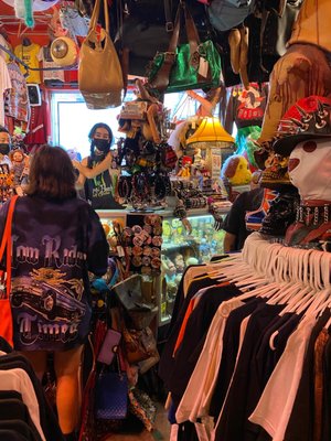 SEARCH & DESTROY by null