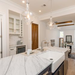 Granite Works - Carrara Venetino marble