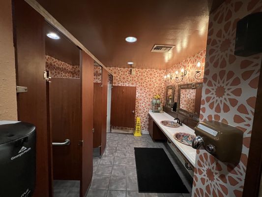 La Fonda Alamo Heights by null