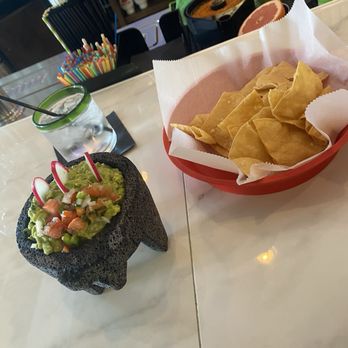 Don Tigre Locust Point - Guacamole & chips - Mexican Near Me - Baltimore, Maryland Don Tigre Locust Point - Guacamole & chips - Mexican Near Me - Baltimore, Maryland