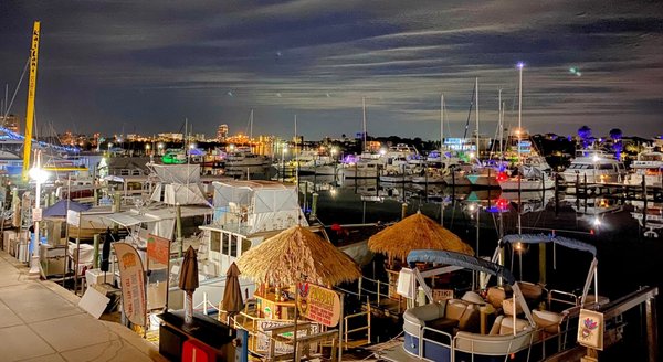 Marina Cantina by null
