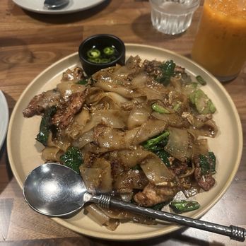 Hanuman Thai Eatery - Pad see ew - Thai Near Me - Costa Mesa, California Hanuman Thai Eatery - Pad see ew - Thai Near Me - Costa Mesa, California