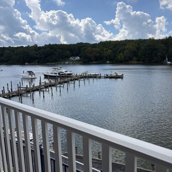 Veras Crab House - Free boat parking - New American Near Me - Lusby, Maryland Veras Crab House - Free boat parking - New American Near Me - Lusby, Maryland