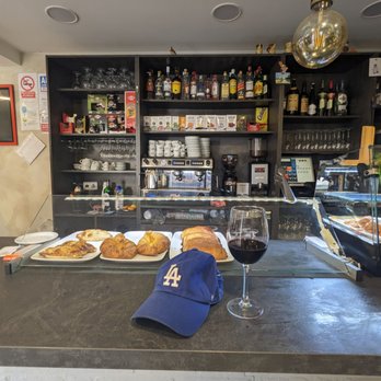 Bocatería Move - Coffee & Tea Near Me - Navarrete, LO Bocatería Move - Coffee & Tea Near Me - Navarrete, LO