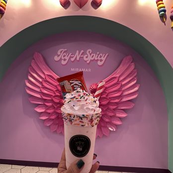 Icy-N-Spicy - KitKat Birthday Cake - Desserts Near Me - Miramar, Florida