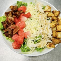 Bailey’s Bistro - Summer flow salad (Seasonal salad)
