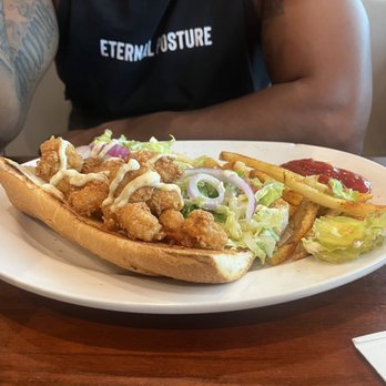 Fish City Grill - Shrimp Po'Boy - Seafood Near Me - Mansfield, Texas Fish City Grill - Shrimp Po'Boy - Seafood Near Me - Mansfield, Texas