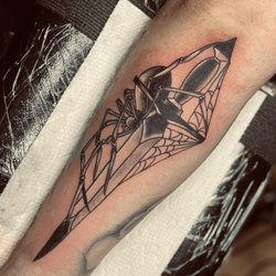 Ragnarök Tattoo Company