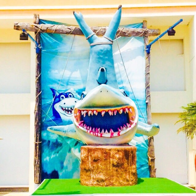 La Isla Shopping Village