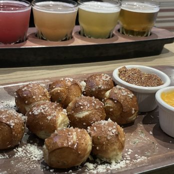 Redondo Beach Brewing - Pretzel bites appetizer with beer cheese and mustard- get this!! - American Near Me - Redondo Beach, California Redondo Beach Brewing - Pretzel bites appetizer with beer cheese and mustard- get this!! - American Near Me - Redondo Beach, California