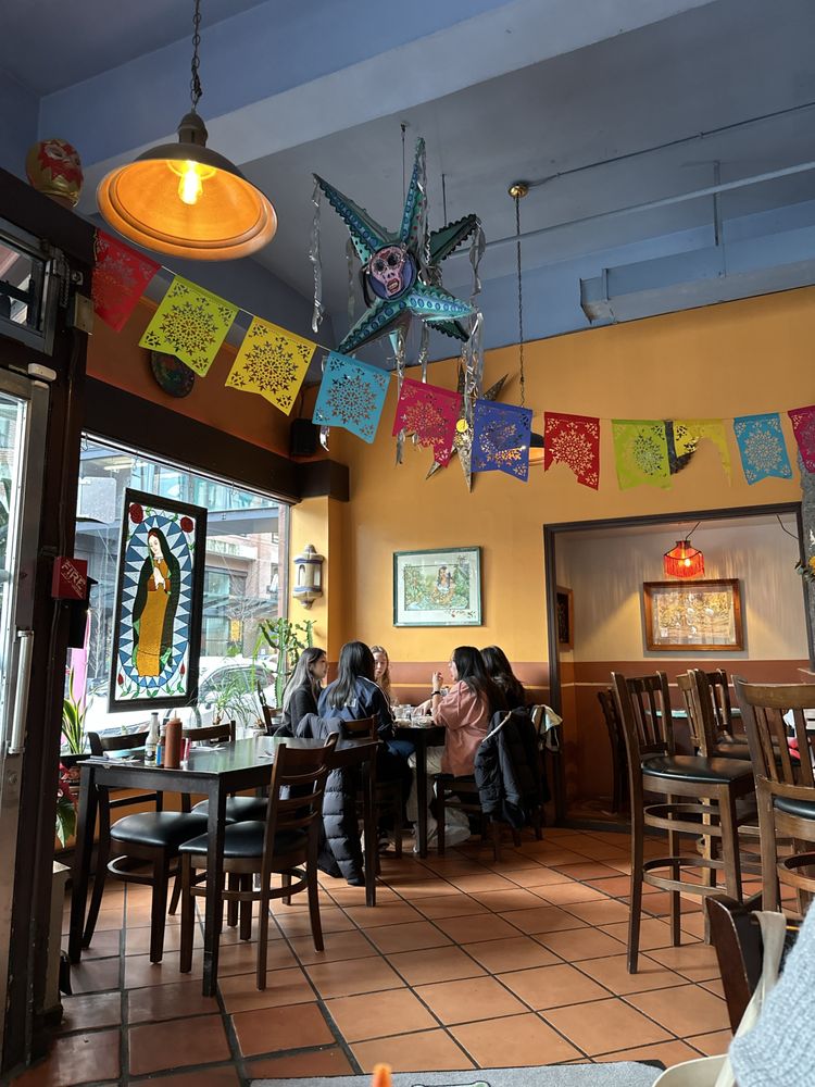 pub image