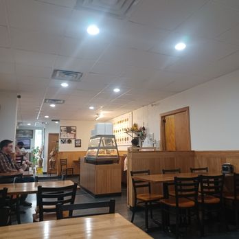 Mai's Deli - General dining area. Very well lit and clean! - Delis Near Me - Appleton, Wisconsin
