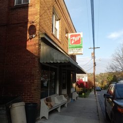 Gene's Beer Garden