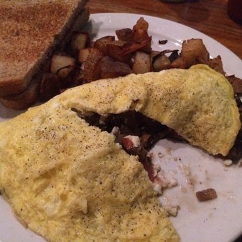 Java Jazz & Soup Nutz - Veggie omelet without green pepper - Coffee & Tea Near Me - Lahaina, Hawaii