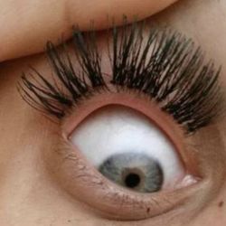 I-lash Salon - This is all wrong!!! I'm going to lose all my natural lashes!!!