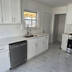 JG Stone & Tile