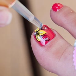 La Chic Nail Spa