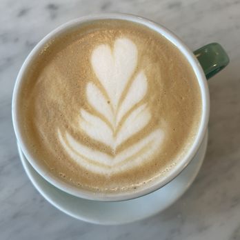 Llamas’ Corner - Loco for Pistachio Latte - Themed Cafes Near Me - Baltimore, Maryland