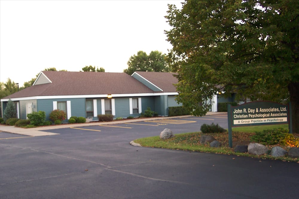 Christian Psychological Associates - grief counselor in Peoria, IL