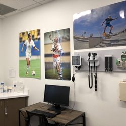 STAT MED Urgent Care - Head injury? BrainWaves Concussion Care by STAT MED takes you from diagnosis to treatment to "return to work" or "return to play" clearance