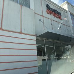 Stanton Optical - Outside