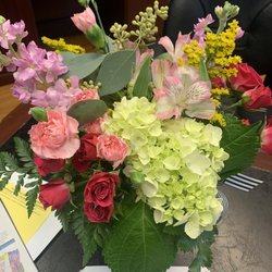 Jubilee Flowers & Gift Baskets