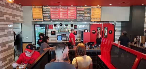 Torchy's Tacos by null