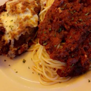 Giovannis table - Veal parm - Pizza Near Me - Bee Cave, Texas