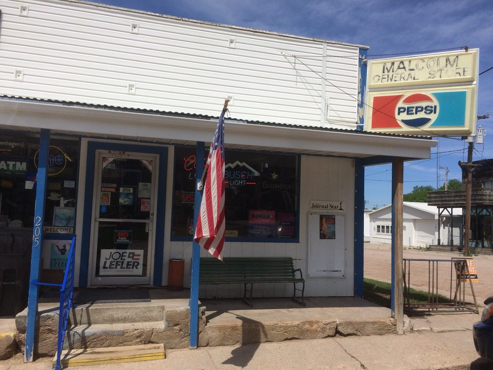 Malcolm General Store Logo