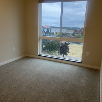 Sparkle Please Cleaning - Clean room - Home Cleaning Near Me Sparkle Please Cleaning - Clean room - Home Cleaning Near Me