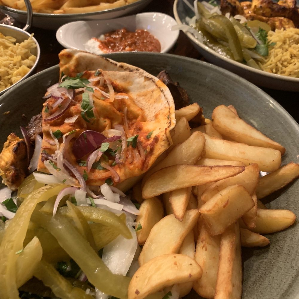 Mezza Me - Lebanese Near Me - London, XGL Mezza Me - Lebanese Near Me - London, XGL