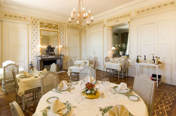 Restaurant - Le Château d'Ygrande by null