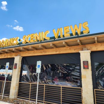 TWIN PEAKS - Updated February 2026 - 215 Photos & 186 Reviews - 3120 S