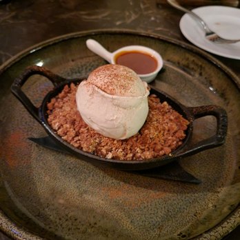 Stage Restaurant - Warm Dutch apple banana - New American Near Me - Honolulu, Hawaii Stage Restaurant - Warm Dutch apple banana - New American Near Me - Honolulu, Hawaii