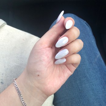 Bellagio Nail Bar - Full set acrylic with gel polish - Nail Salons Near Me - Franklin, Tennessee Bellagio Nail Bar - Full set acrylic with gel polish - Nail Salons Near Me - Franklin, Tennessee