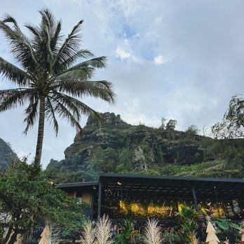 The Crouching Lion - Beer Bar Near Me - Kaaawa, Hawaii