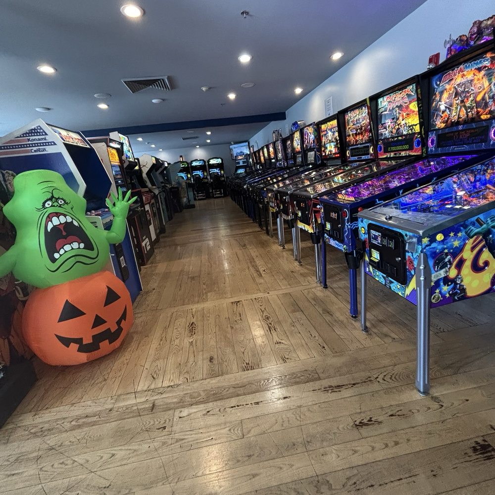 Bartari - Pinball machine games - Beer Bar Near Me - Scranton, Pennsylvania