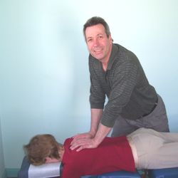 Lorain Chiropractic Center - Dr. Rick performing a gentle, effective chiropractic adjustment.