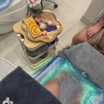 Iconic Nail Bar - Nail Salons Near Me - Dallas, Texas