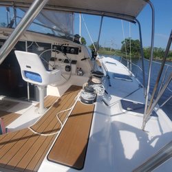 Wallace Sailing Charters - Our catamaran is ready to take you sailing