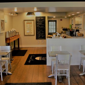 Seacoast Soups - a view of the dining area - Soup Near Me - North Hampton, New Hampshire Seacoast Soups - a view of the dining area - Soup Near Me - North Hampton, New Hampshire