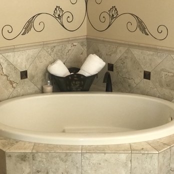 The Inn at Opolo - Bed & Breakfast Near Me - Paso Robles, California