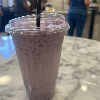 Da Vien Coffee - Coconut with Ube cream - Coffee & Tea Near Me - Cerritos, California