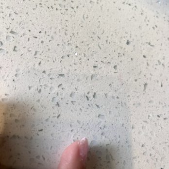 Kitchen Nail Bar - Mountain View - chipped manicure after 30 minutes of drying with the nail dryer - Nail Salons Near Me - Mountain View, California