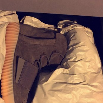 Private Sneakers - Yezzy 750 raffle! At Private Store! Took the W! - Shoe Stores Near Me - Long Beach, California Private Sneakers - Yezzy 750 raffle! At Private Store! Took the W! - Shoe Stores Near Me - Long Beach, California