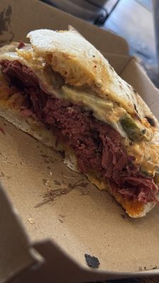 III Mas Bakery & Deli by null