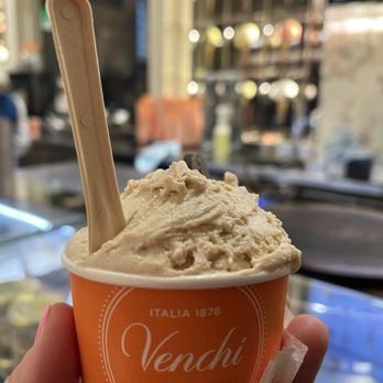 Venchi - Gelato Near Me - New York, New York